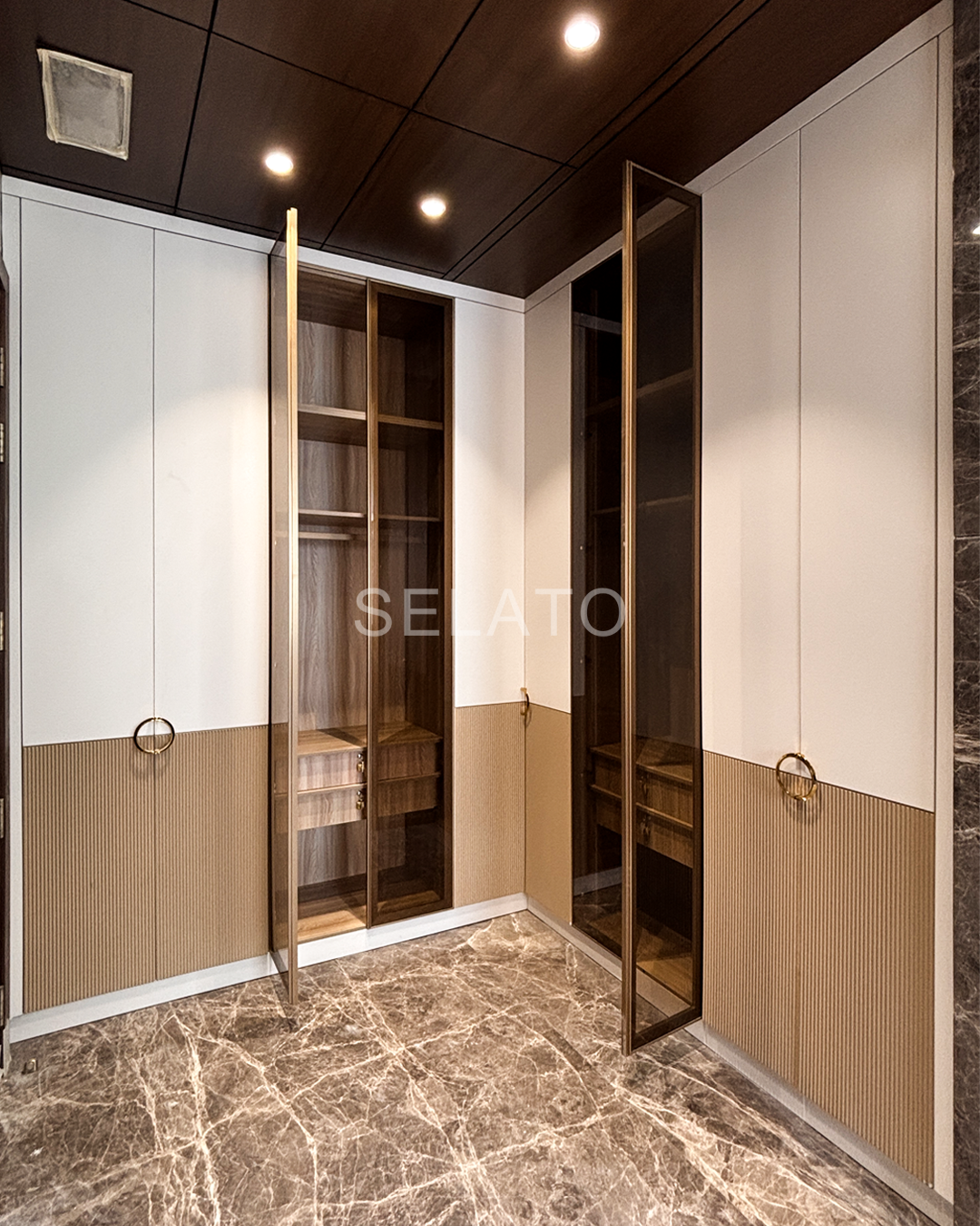 PU Wardrobe 1